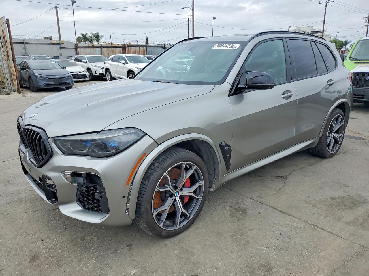 2022 BMW X5 VIN 5YMJU0C06N9L57309 photo 1