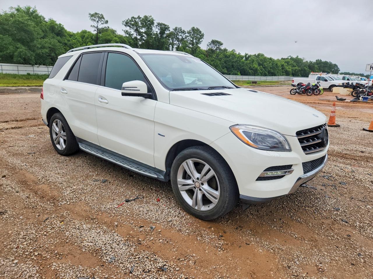 2012 Mercedes-Benz M-class VIN 4JGDA2EBXCA079322 photo 4