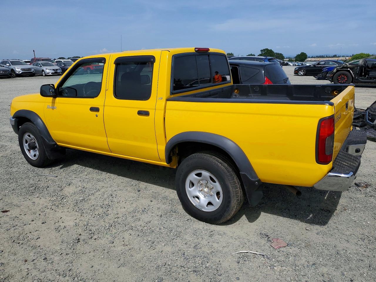 2000 NISSAN Frontier VIN 1N6ED27Y2YC333101 photo 2