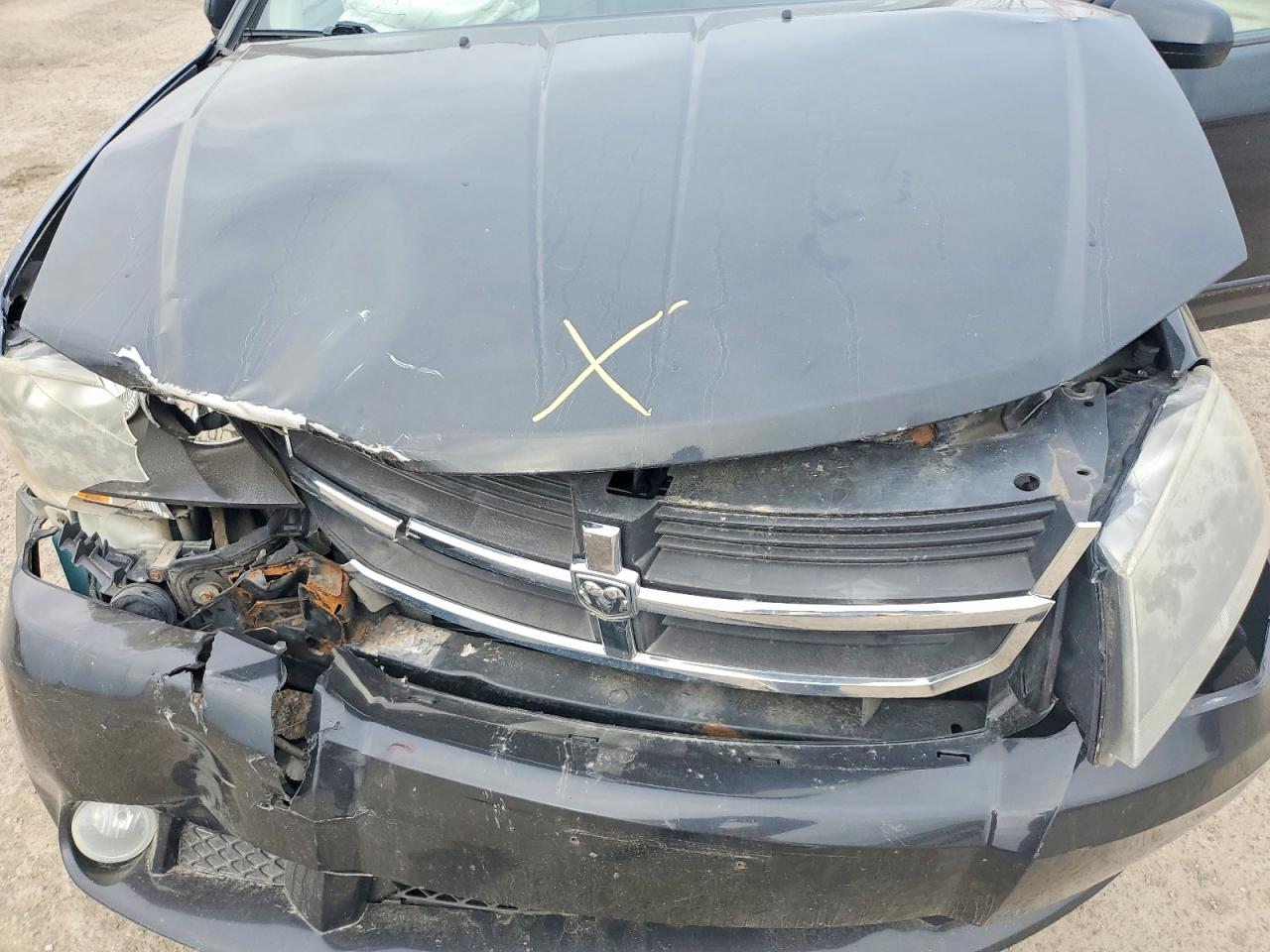 2009 Dodge Avenger VIN 1B3LC76V59N525542 photo 11