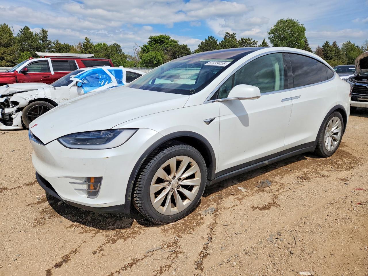 2018 TESLA Model x VIN 5YJXCDE23JF112060 photo 1
