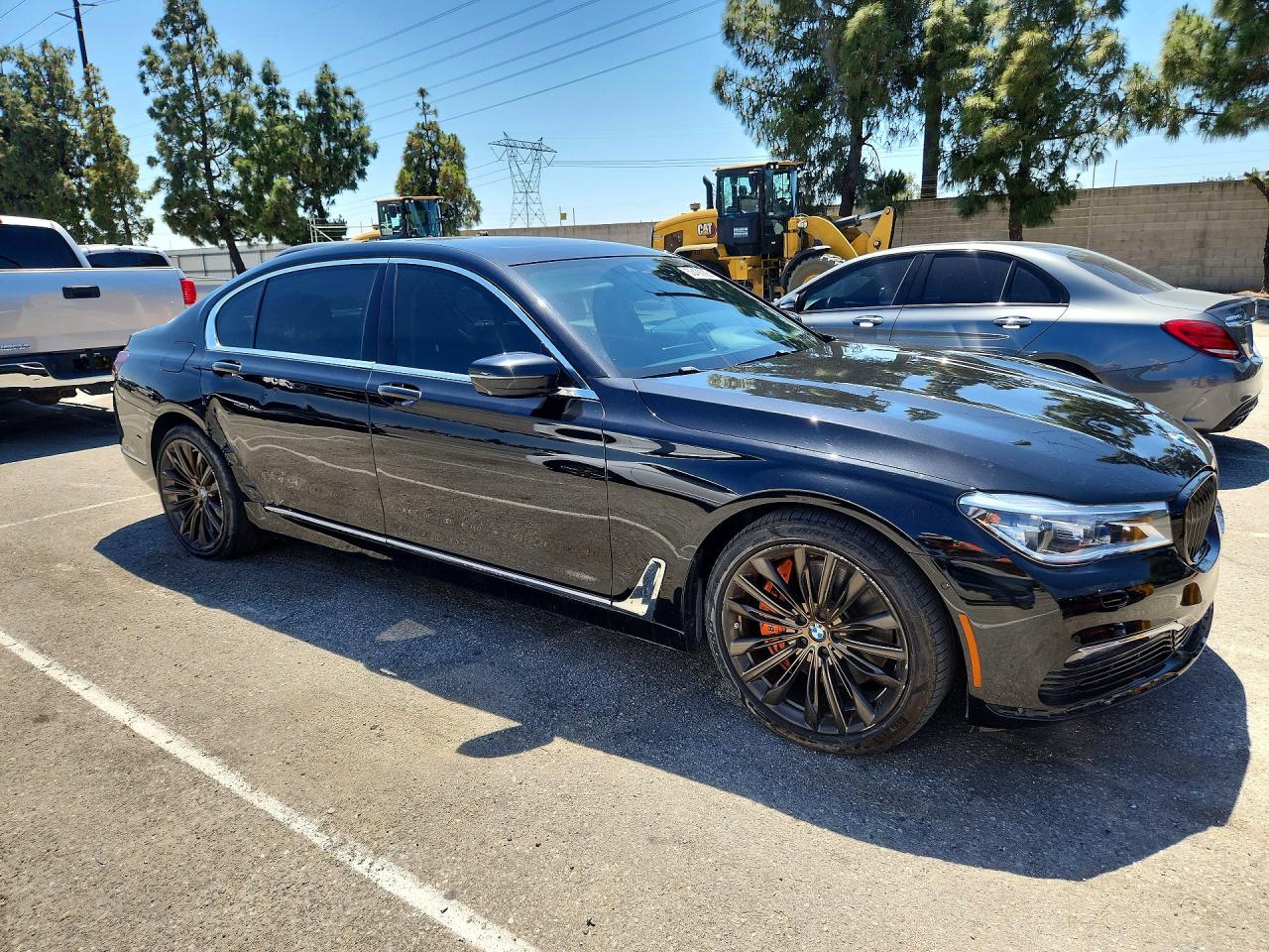 2016 BMW 7 series VIN WBA7F0C59GGM20875 photo 4