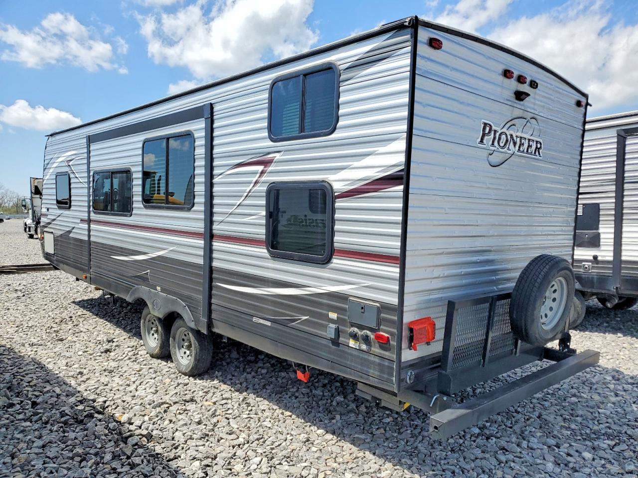 2019 HEARTLAND Pioneer bh VIN 5SFPB3122KE402163 photo 3