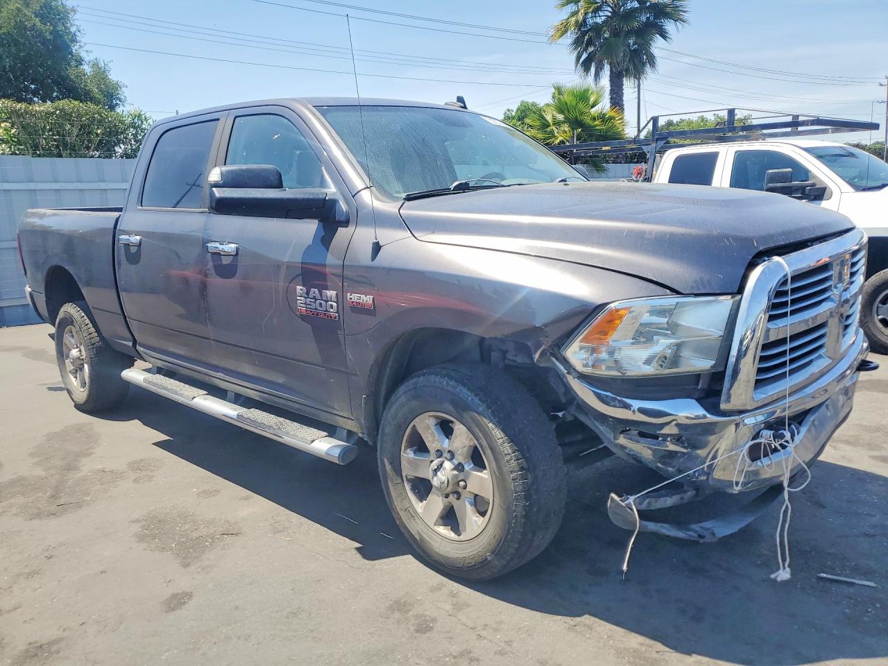 2014 RAM 2500 VIN 3C6UR5DJ2EG277489 photo 4