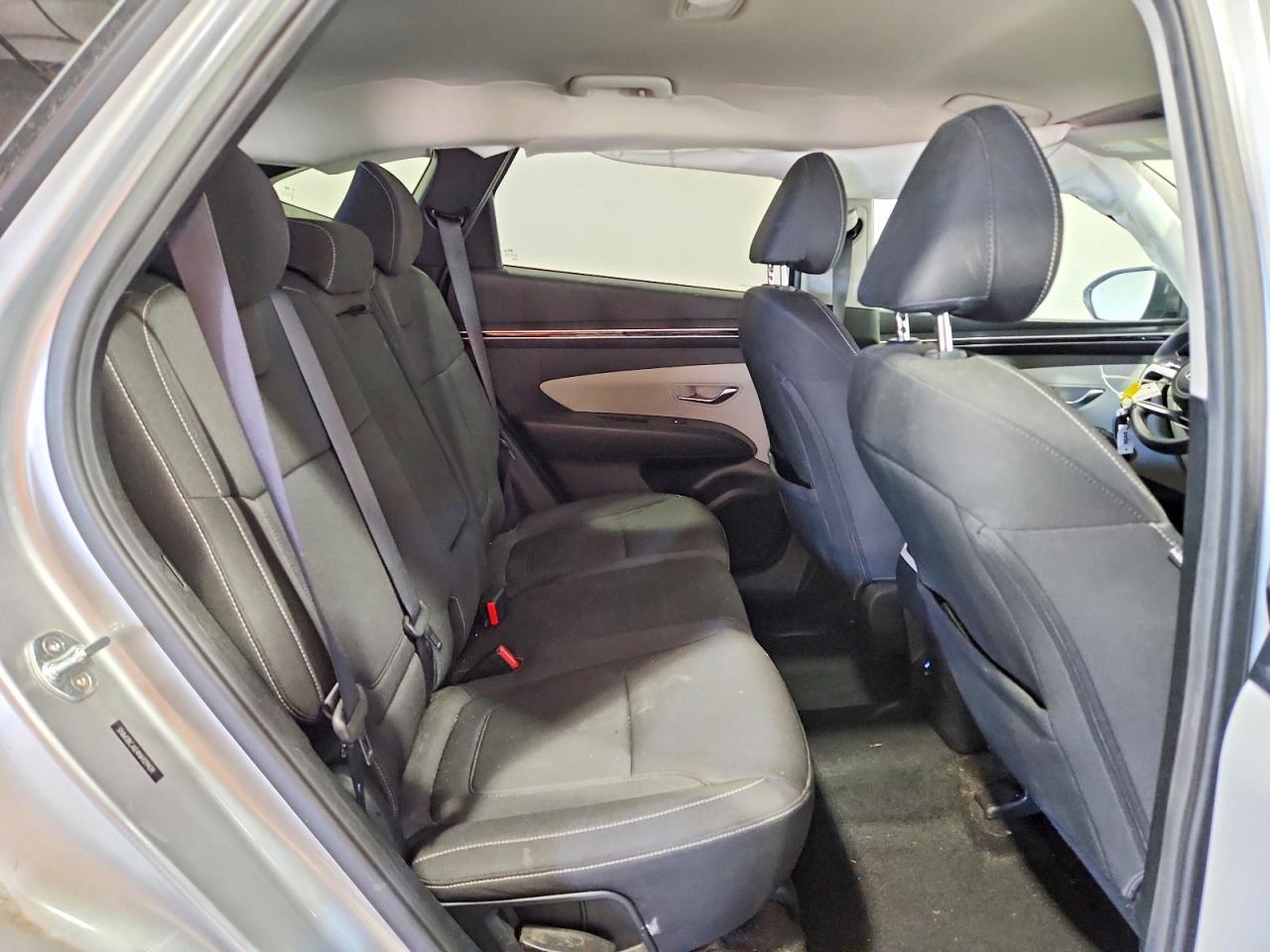 2022 Hyundai Tucson VIN 5NMJBCAE4NH129439 photo 11