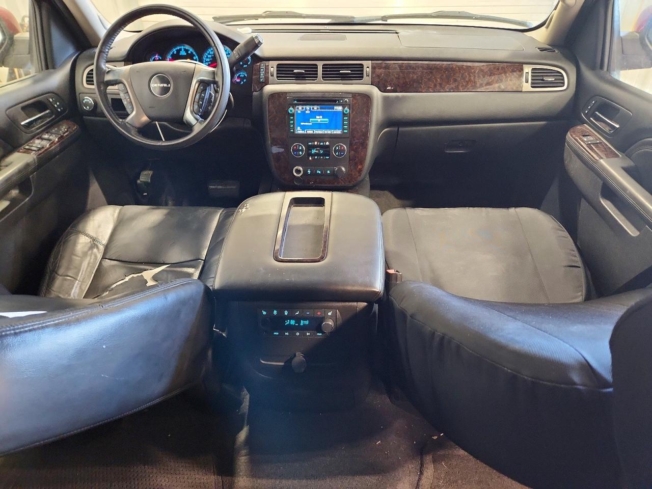 2011 GMC Yukon VIN 1GKS2EEF6BR140599 photo 8