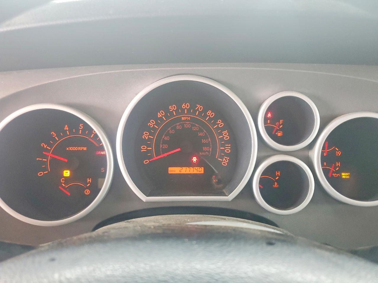 2012 Toyt Tundra VIN 5TFDW5F19CX213313 photo 9