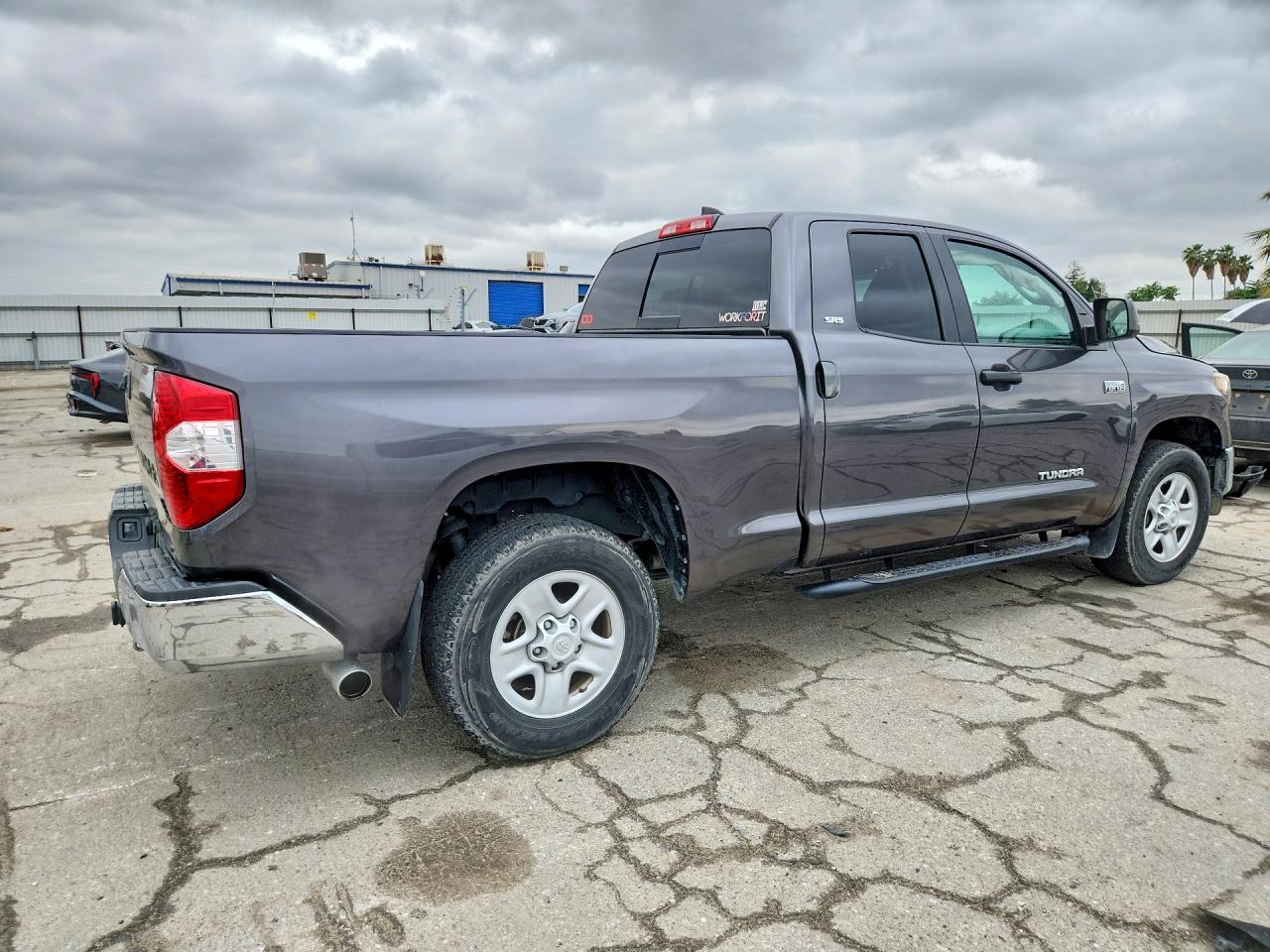 2020 Toyota Tundra VIN 5TFRY5F12LX262501 photo 3