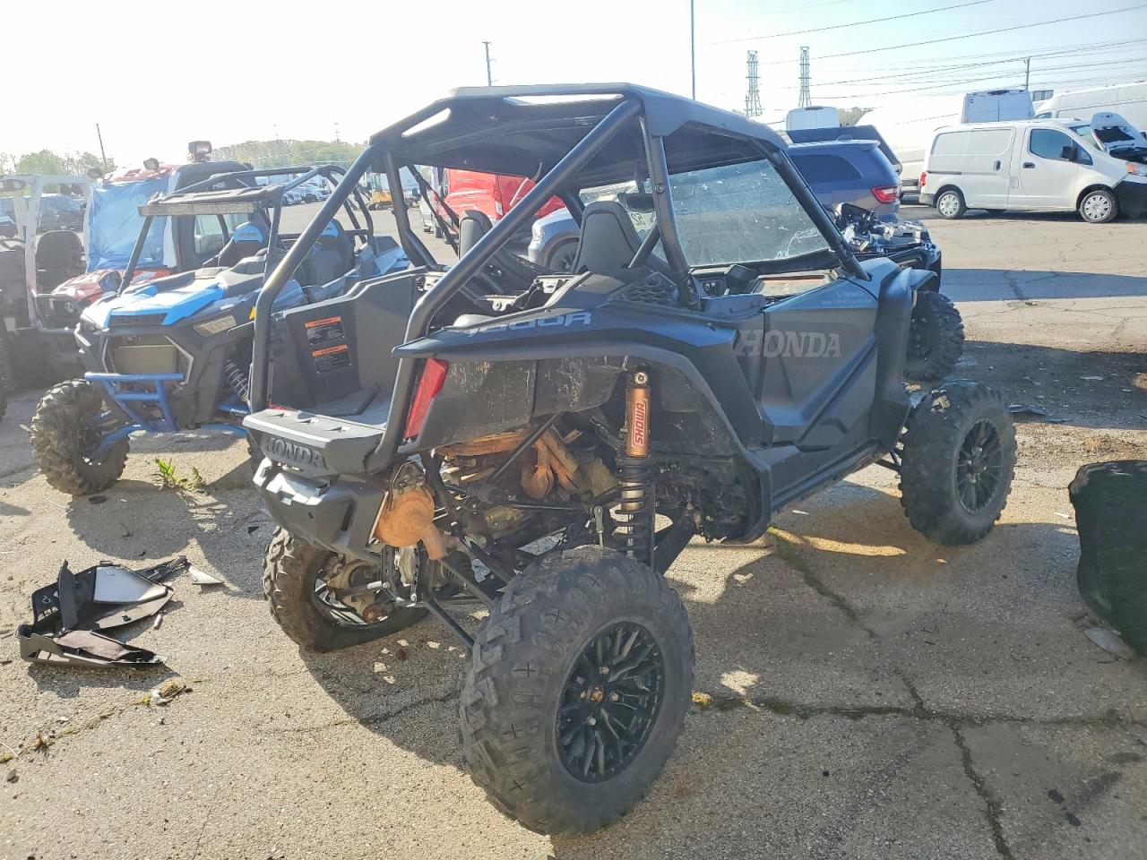 2024 Honda Sidebyside VIN 1HFVE0541R4500764 photo 4