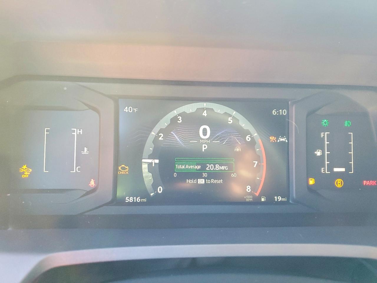 2026 Toyota Tacoma VIN 3TMLB5JNXTM210511 photo 9