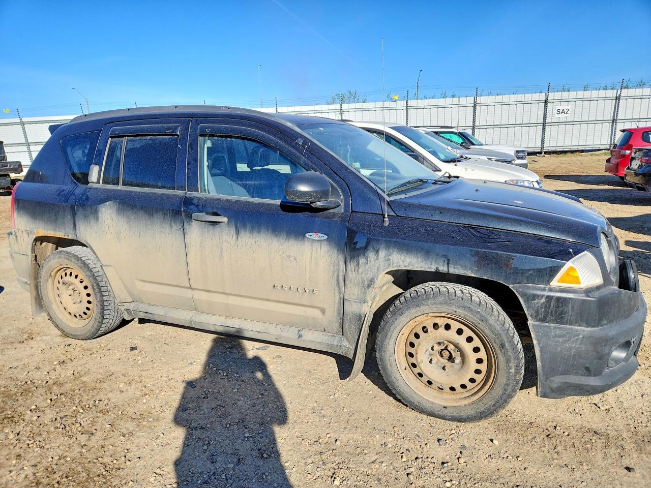 2009 Jeep Compass VIN 1J4FF47B59D105849 photo 4