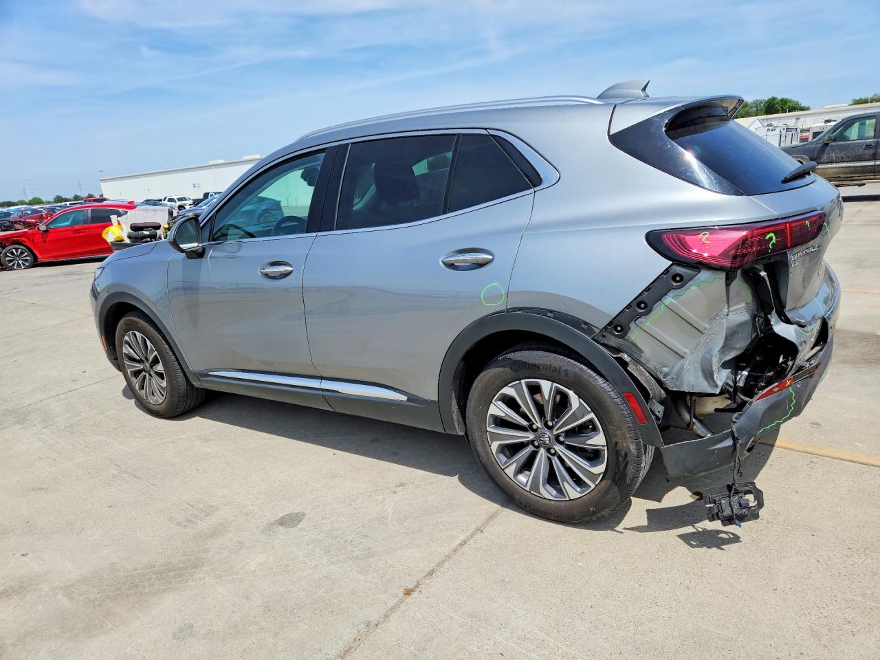 2024 Buick Envision VIN LRBFZME40RD071805 photo 2