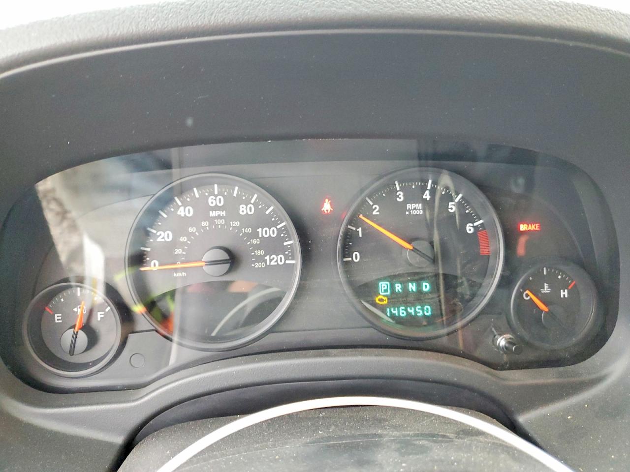 2011 Jeep Compass VIN 1J4NT1FA4BD215762 photo 9