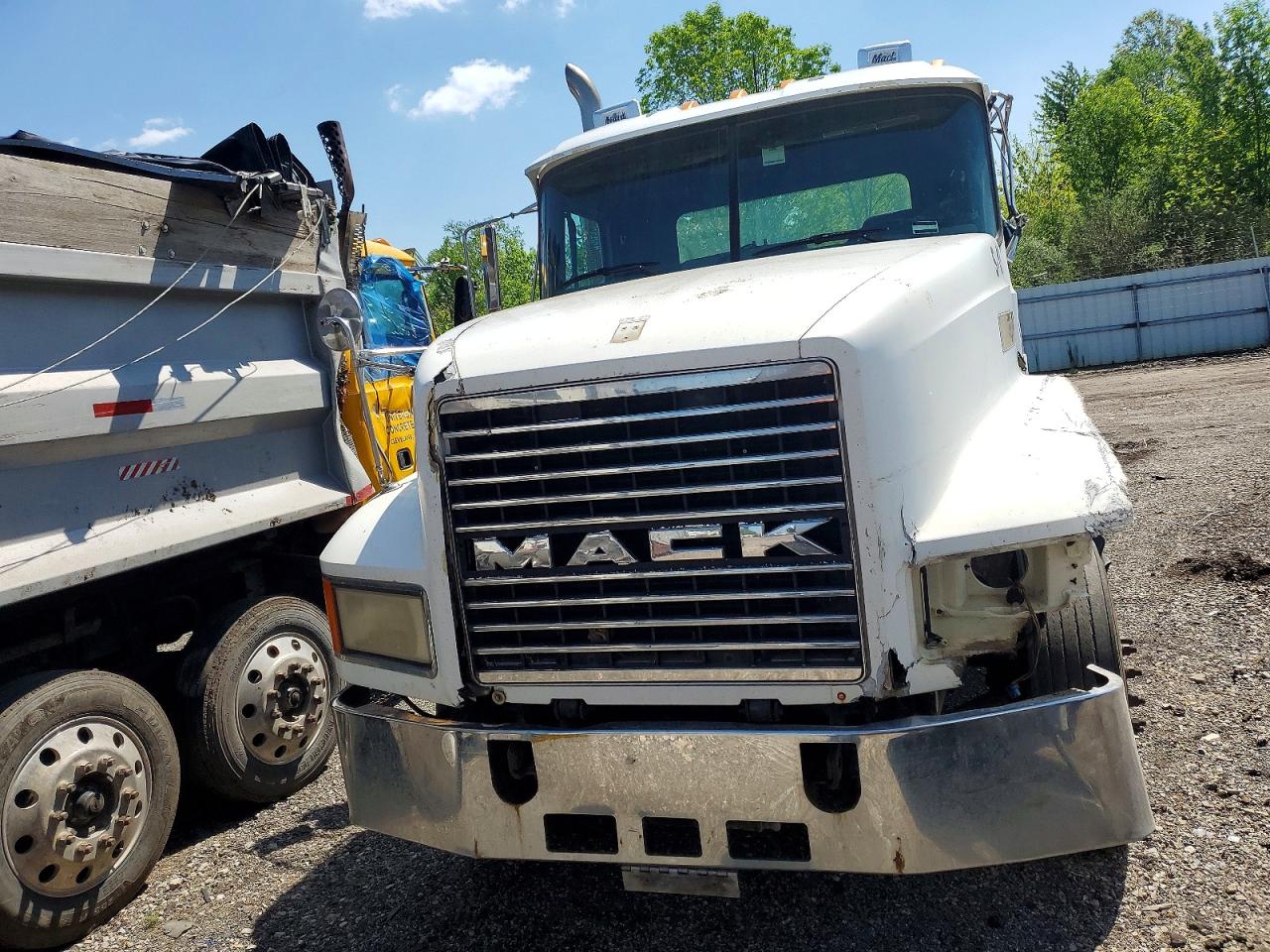 1999 MACK All other VIN 1M1AA13Y5XW112342 photo 2