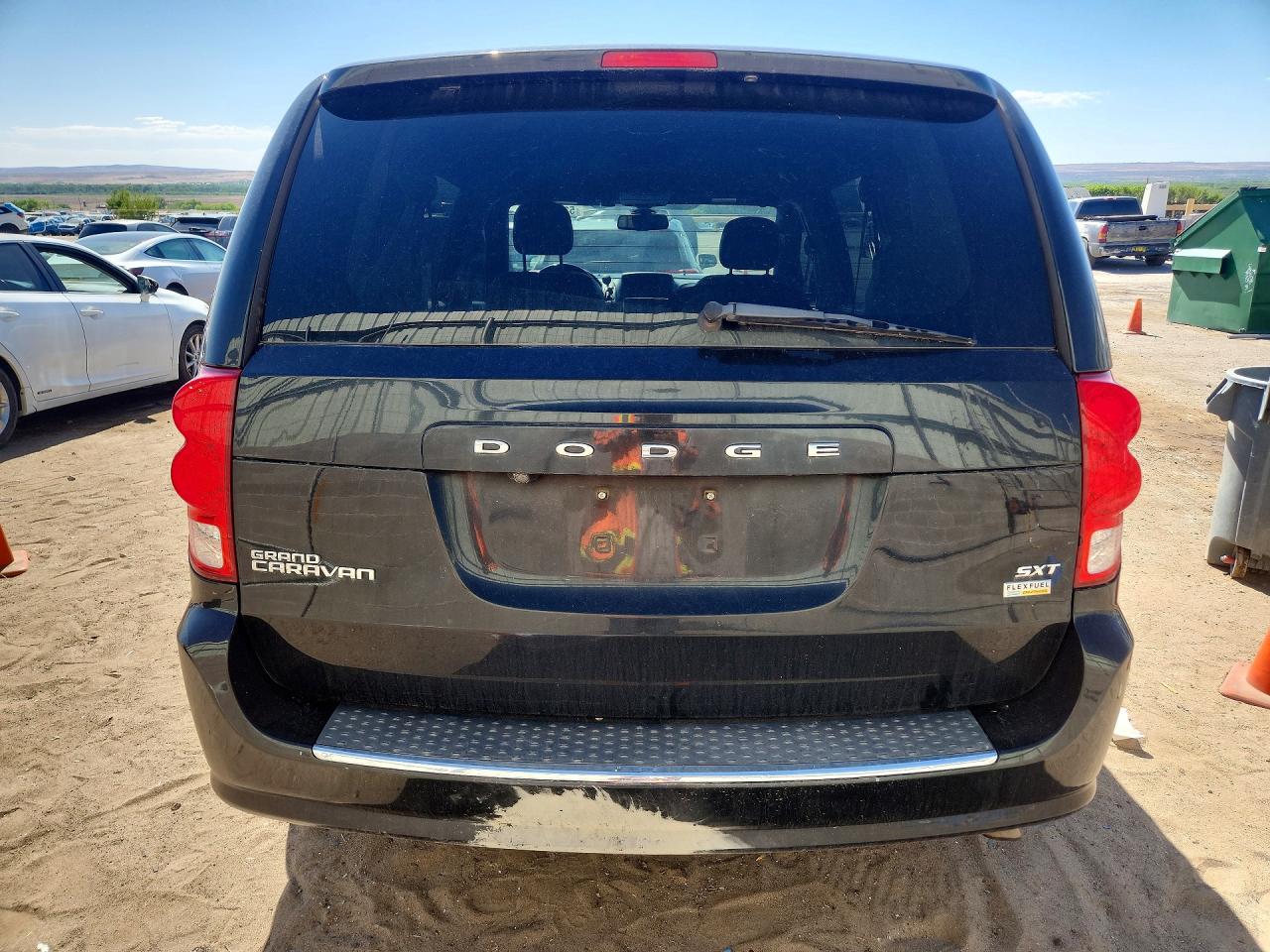 2019 Dodge Caravan VIN 2C4RDGCGXKR562882 photo 6
