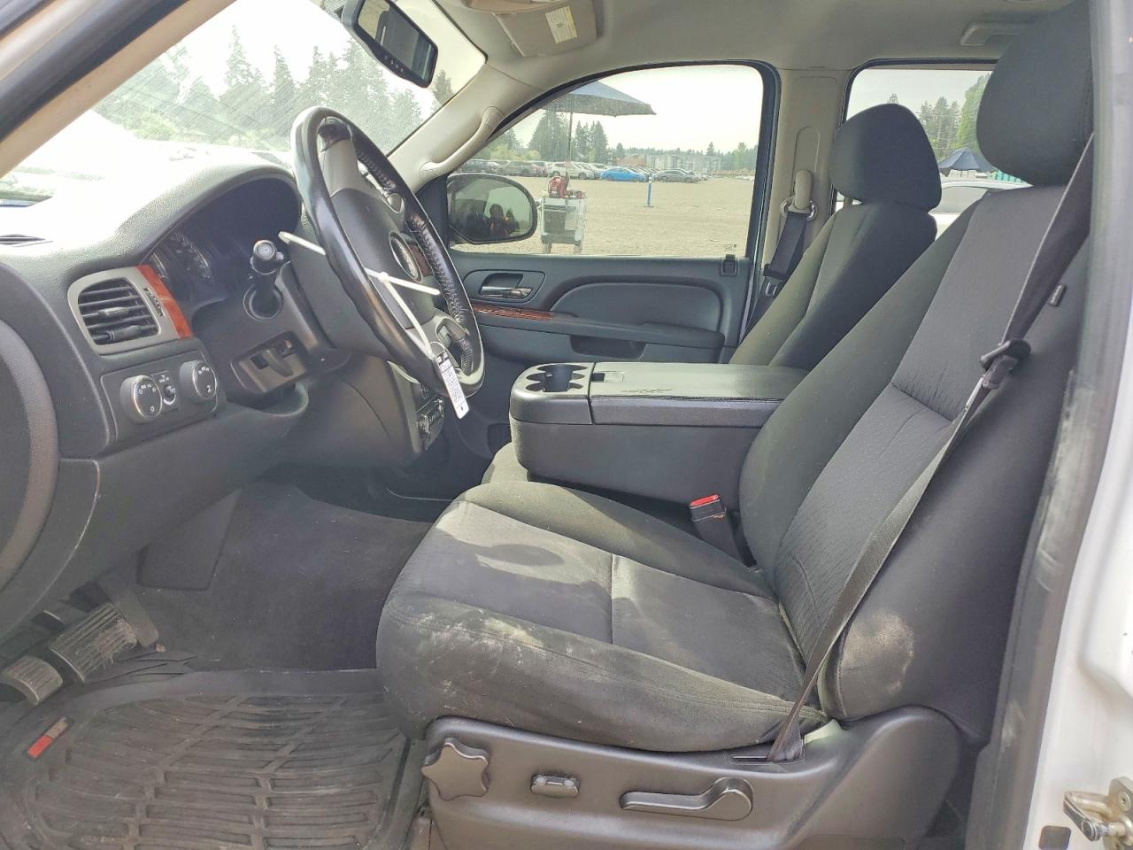 2014 GMC Yukon VIN 1GKS2AE00ER126013 photo 7