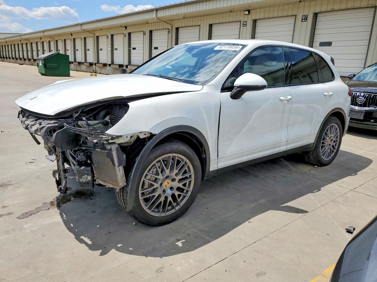 2018 Porsche Cayenne VIN WP1AB2A23JLA60847 photo 1