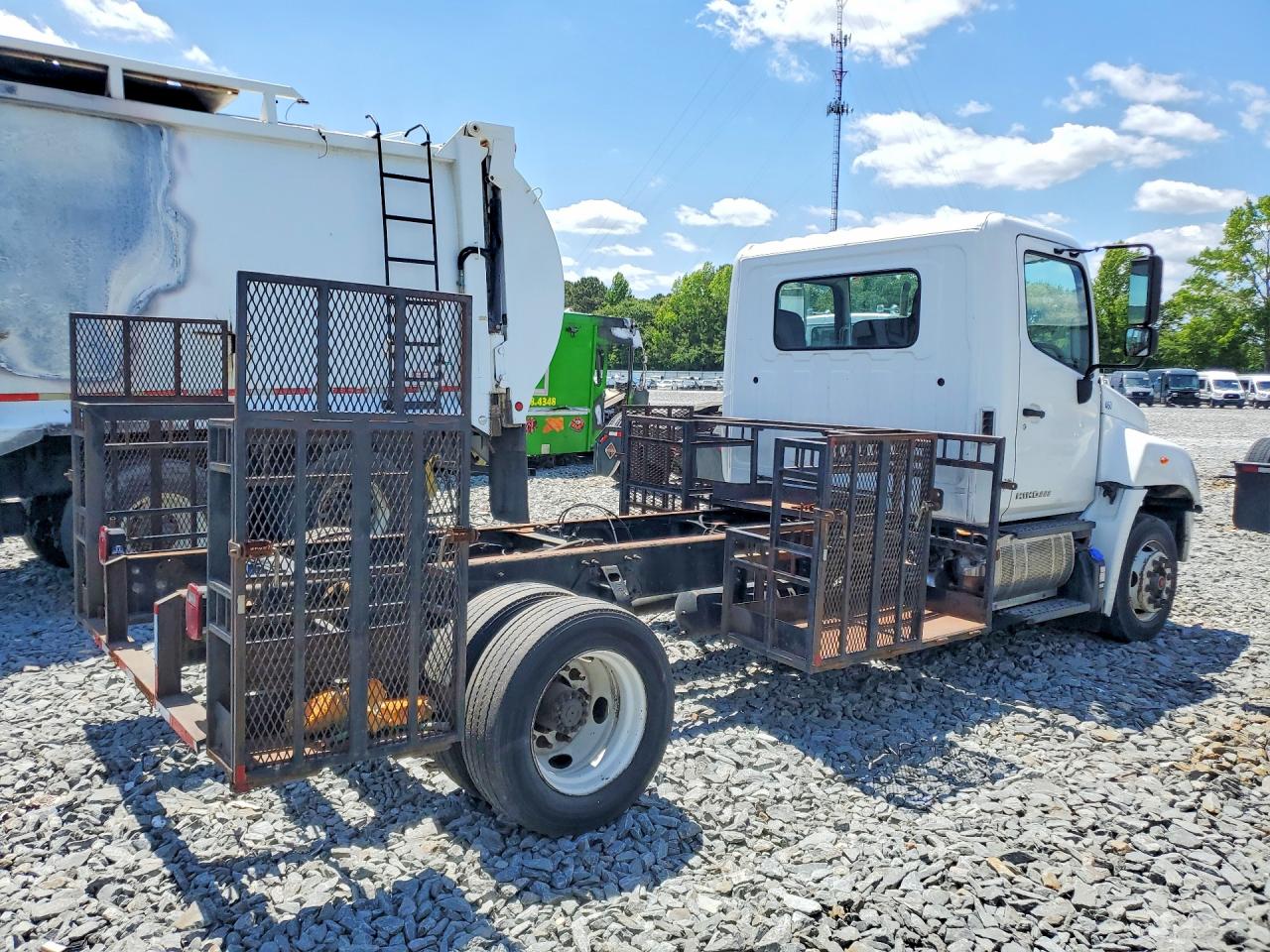 2016 HINO All other VIN 5PVNJ8JJ5G4S50362 photo 3