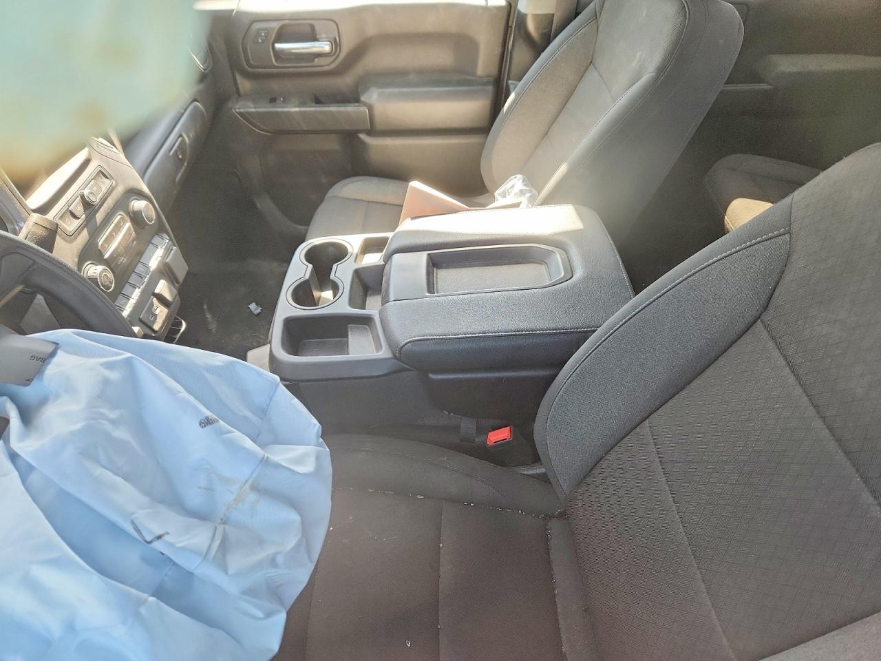 2024 Chevrolet All models VIN 2GC4YMEY4R1258796 photo 8