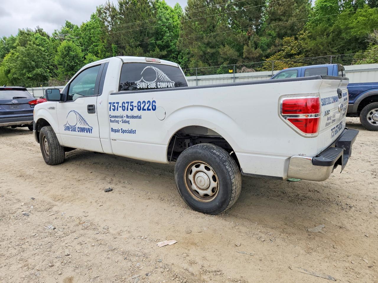 2011 Ford F150 VIN 1FTMF1EM5BKE19387 photo 2