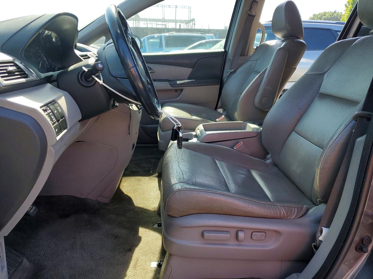 2014 Honda All models VIN 5FNRL5H63EB135664 photo 7