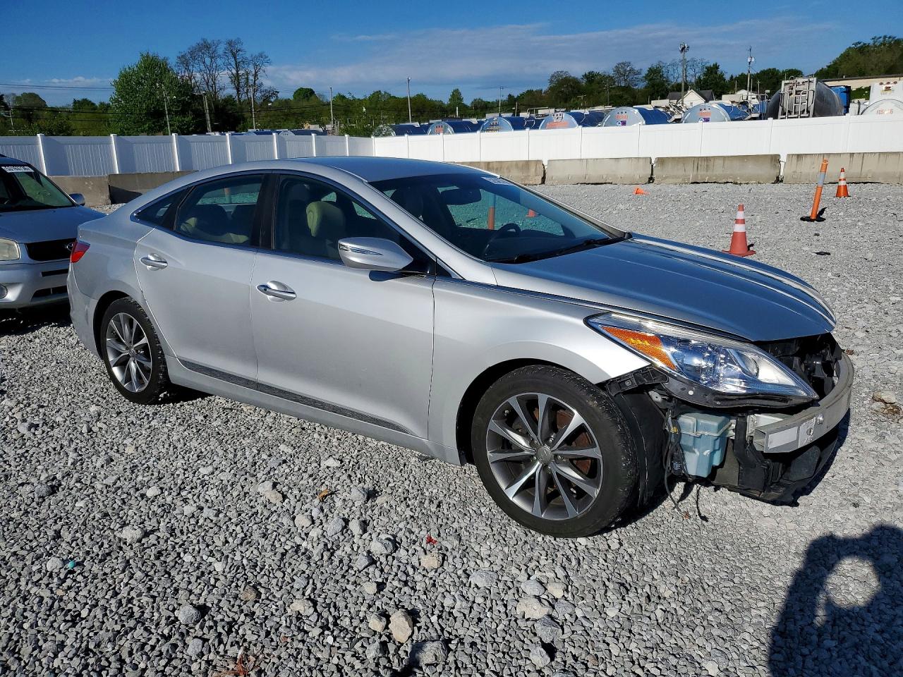 2015 HYUNDAI Azera VIN KMHFG4JG1FA453986 photo 4