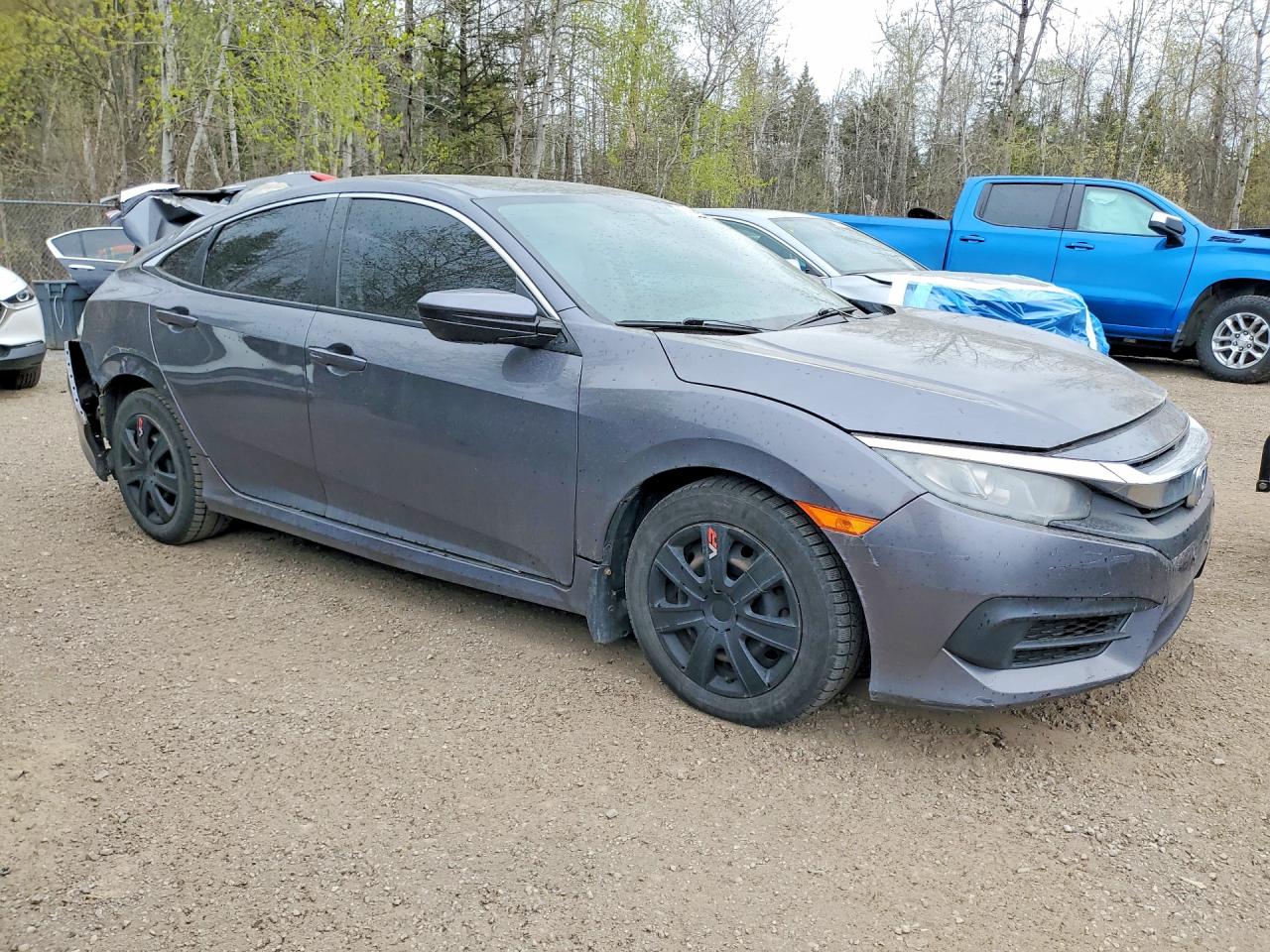2017 Honda Civic VIN 2HGFC2F51HH015390 photo 4