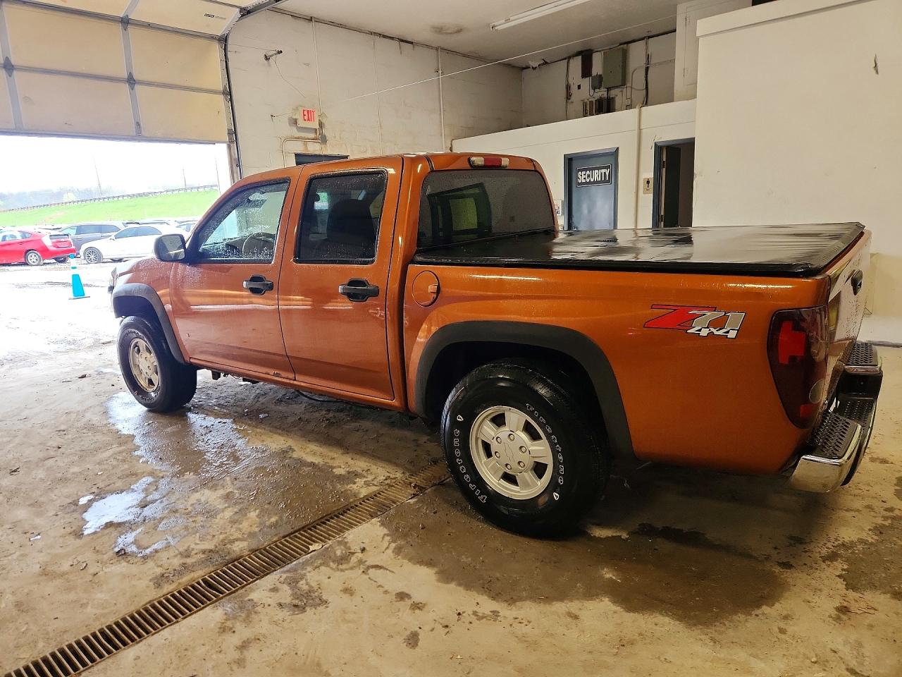 2006 CHEV Colorado VIN 1GCDT136868165402 photo 2