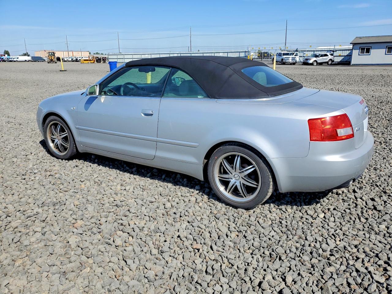 2004 Audi A4 VIN WAUAT48H44K005447 photo 2