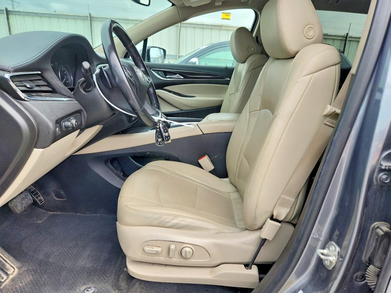 2021 Buick Enclave VIN 5GAERBKW0MJ182115 photo 7