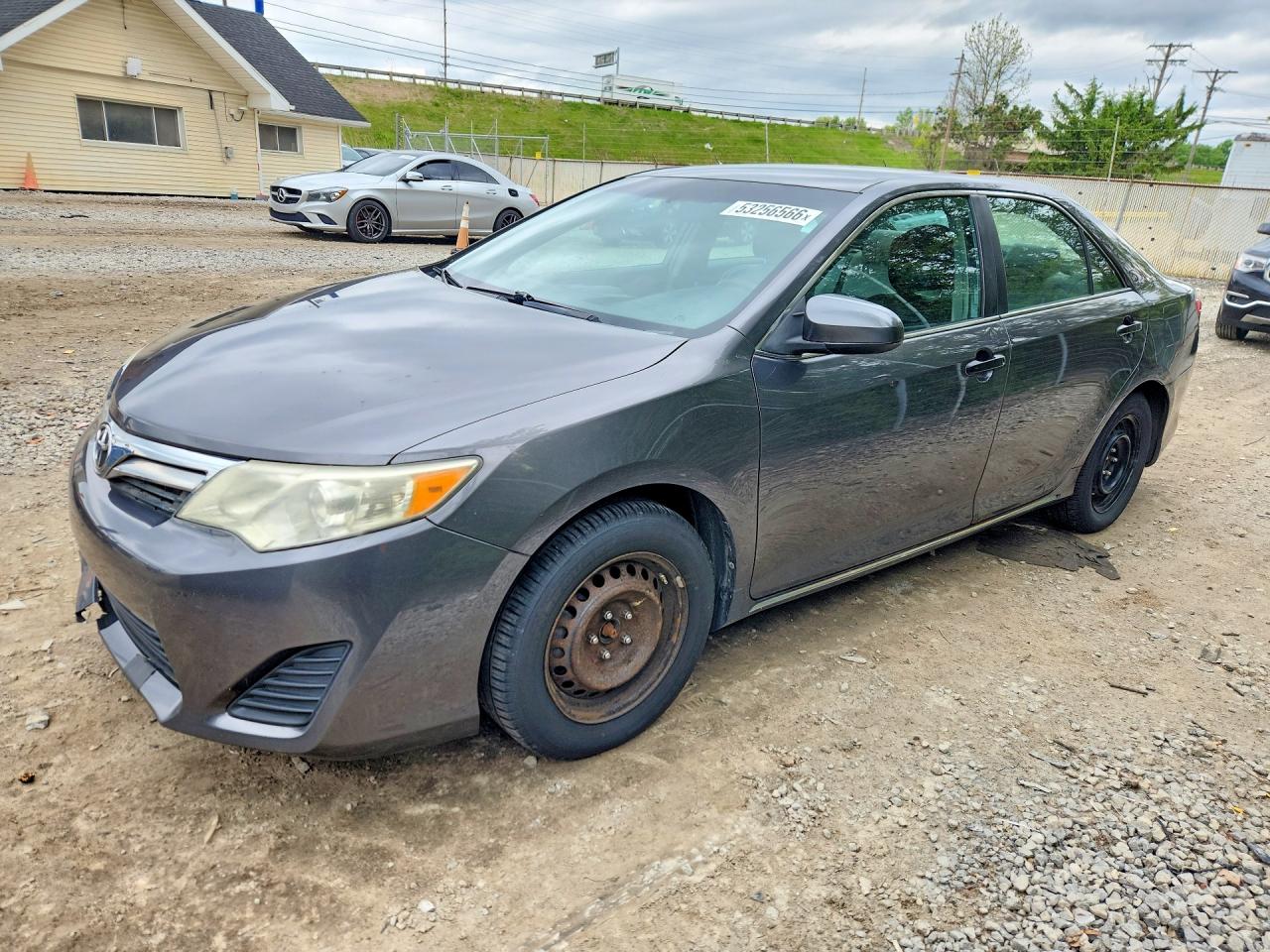 2013 Toyota Camry VIN 4T1BF1FK5DU285424 photo 1