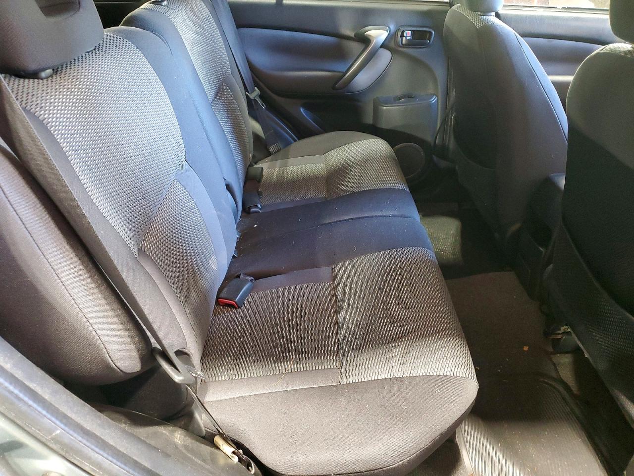 2005 Toyota Rav4 VIN JTEHD20V750043641 photo 11