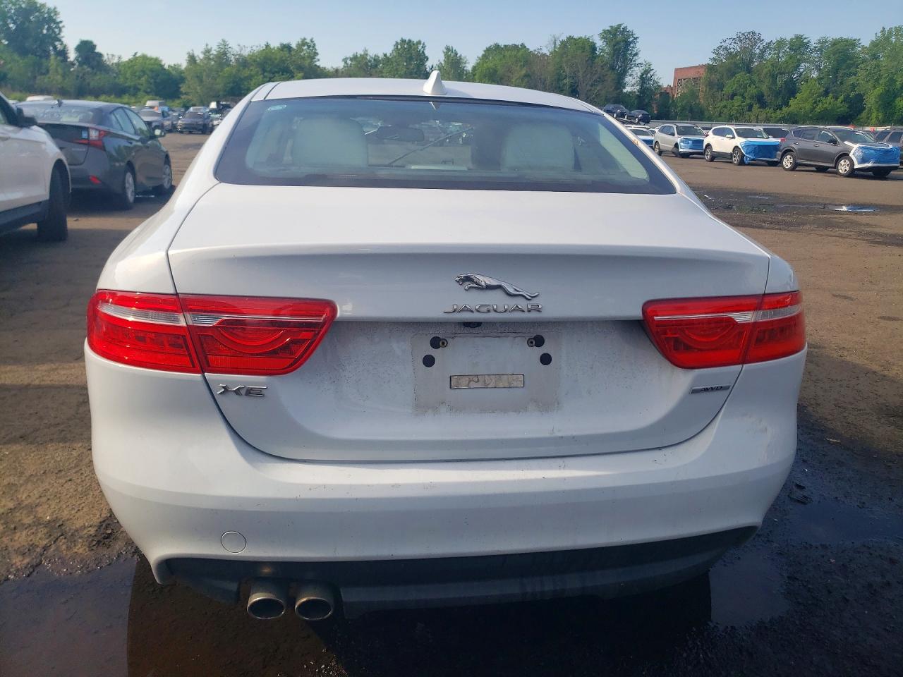 2017 Jaguar Xe VIN SAJAK4BN9HA971696 photo 6