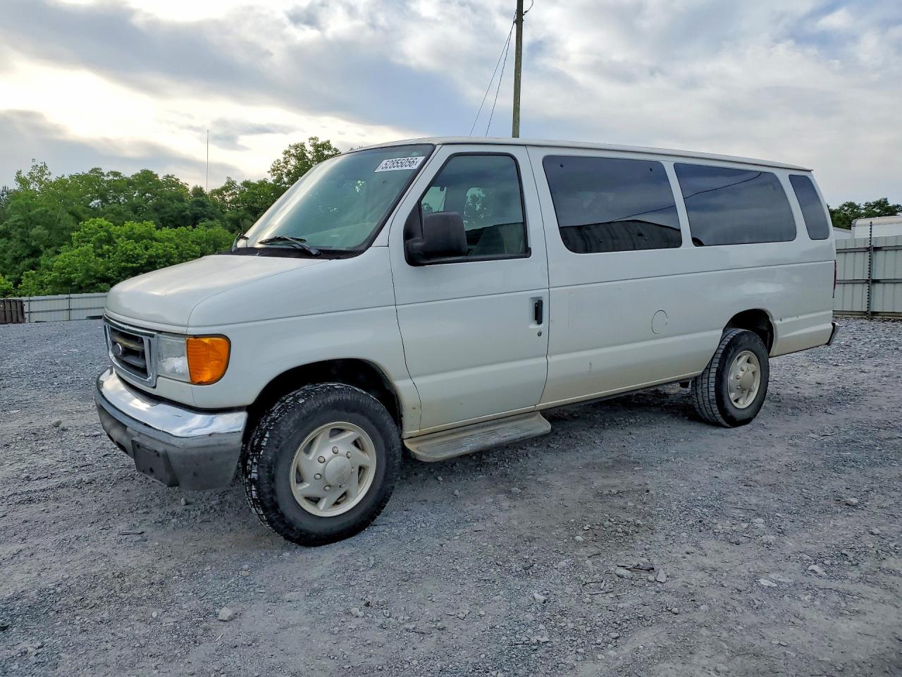 2006 Ford Econoline VIN 1FBSS31L26HB02332 photo 1