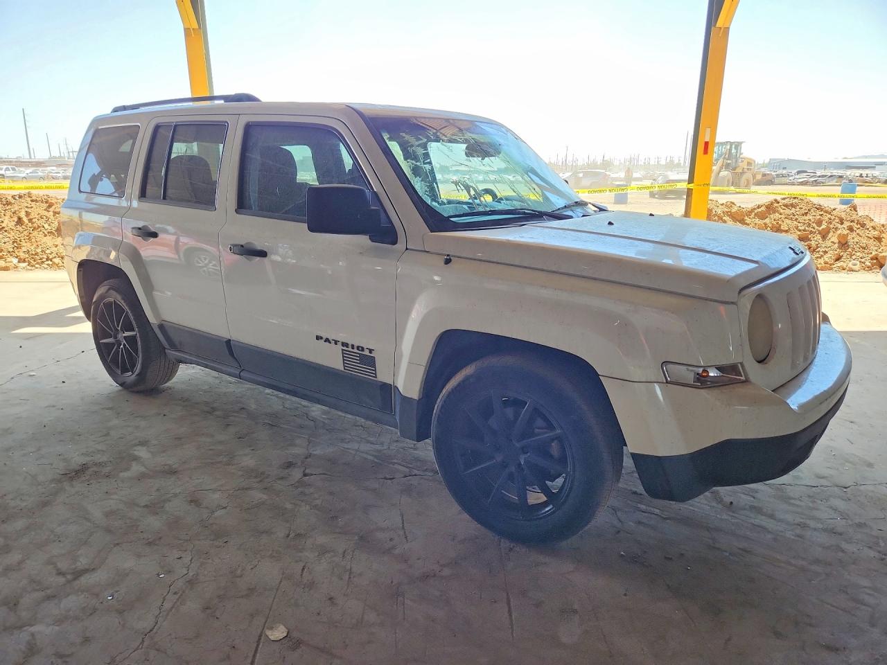 2014 Jeep Patriot VIN 1C4NJPBA7ED775123 photo 4