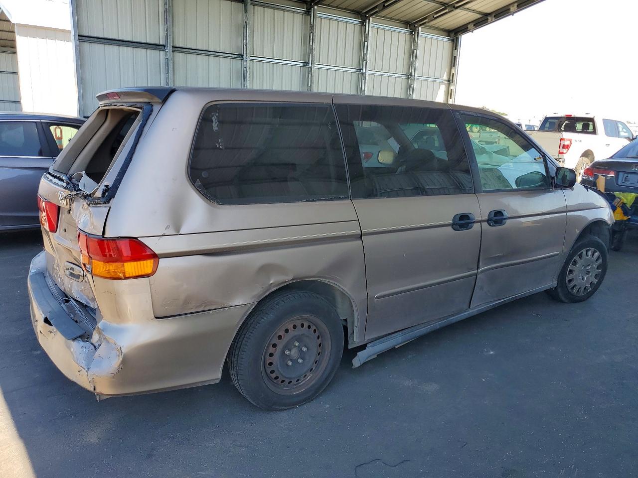 2003 Honda Odyssey VIN 5FNRL18543B096256 photo 3