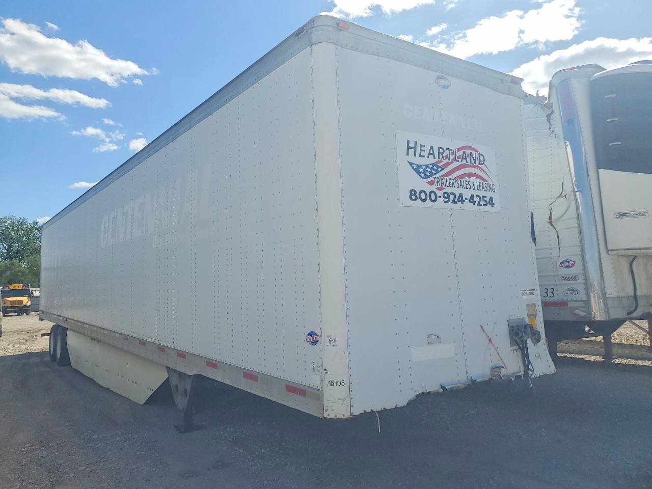 2005 UTILITY All models VIN 1UYVS25385P410513 photo 1