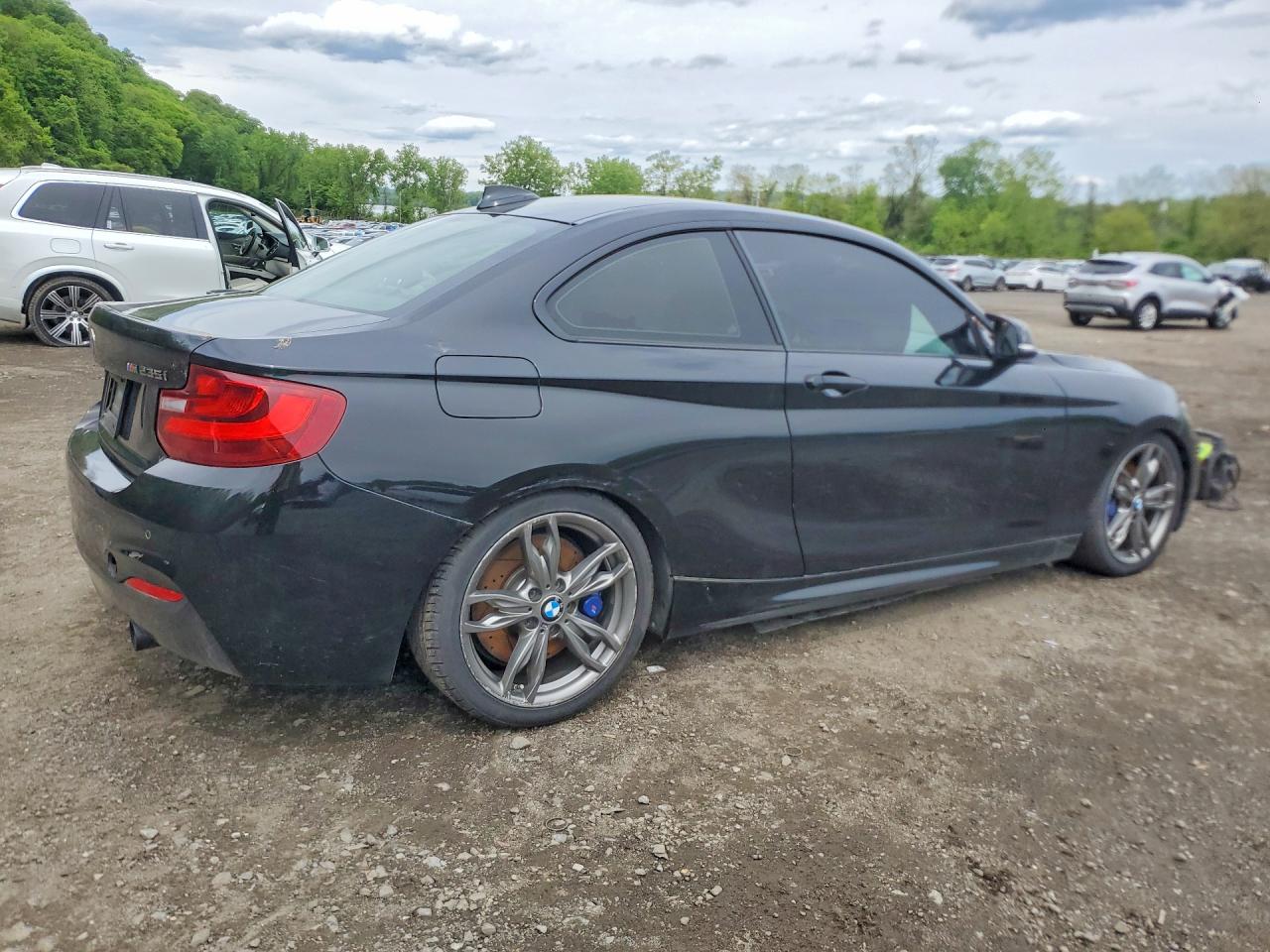 2016 BMW M2 VIN WBA1J9C56GV696371 photo 3