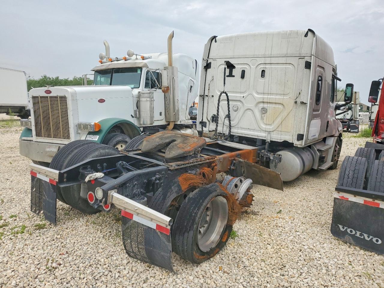 2024 FREIGHTLINER All other VIN 3AKJHHDV3RSUR4851 photo 4