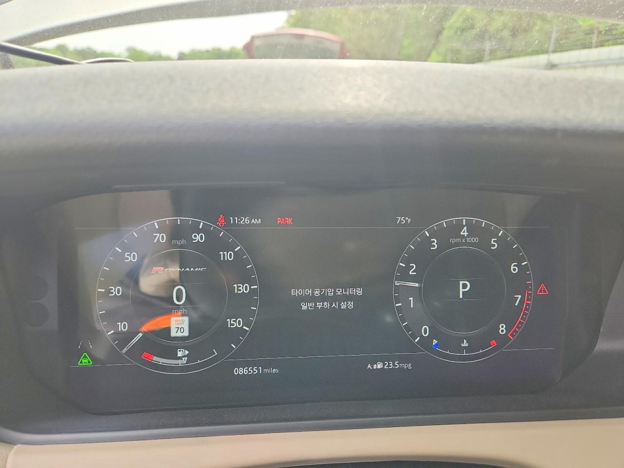 2018 Land Rangerover VIN SALYL2RX8JA726490 photo 9