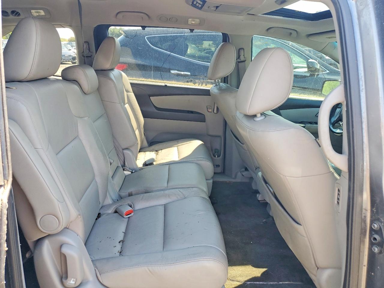 2011 HONDA All models VIN 5FNRL5H6XBB093487 photo 11