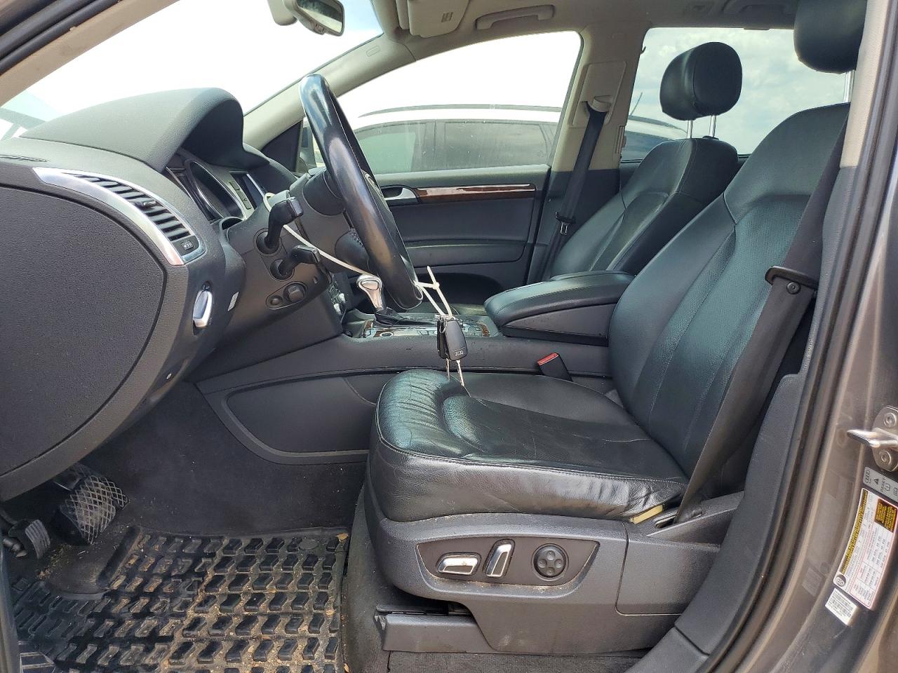 2013 Audi Q7 VIN WA1VMAFE0DD008398 photo 7
