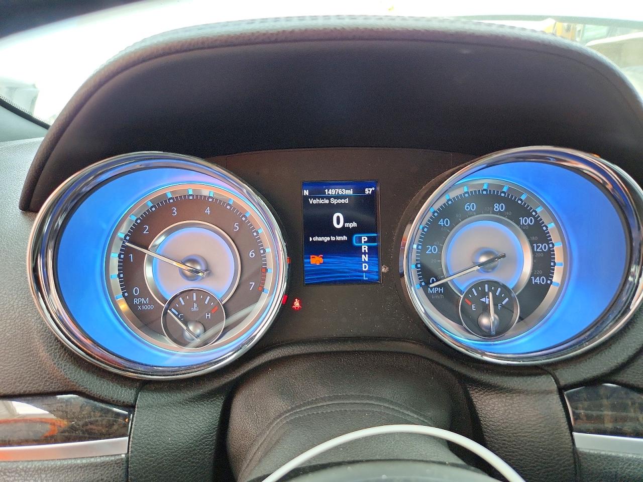 2014 Chrysler 300 VIN 2C3CCAKG3EH194485 photo 9