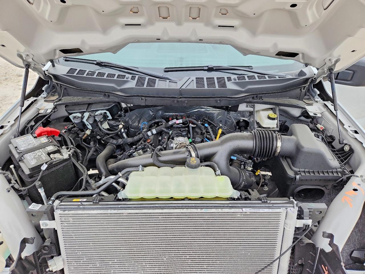 2025 Ford F150 VIN 1FTEX2KP4SKE74743 photo 11