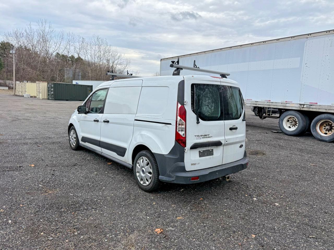 2015 Ford Transit VIN NM0LS7E79F1189141 photo 3