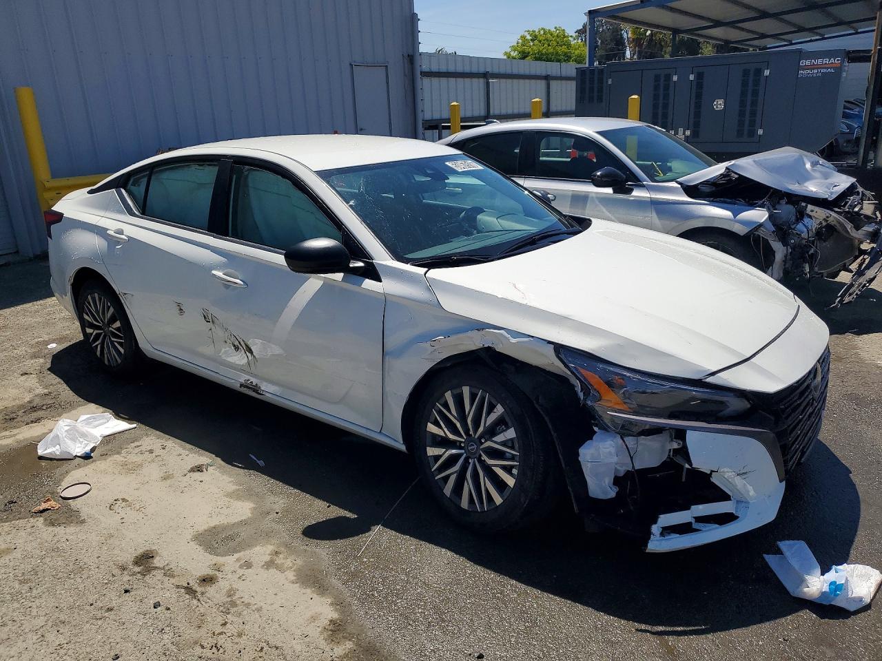 2026 Nissan Altima VIN 1N4BL4DV5TN325429 photo 4
