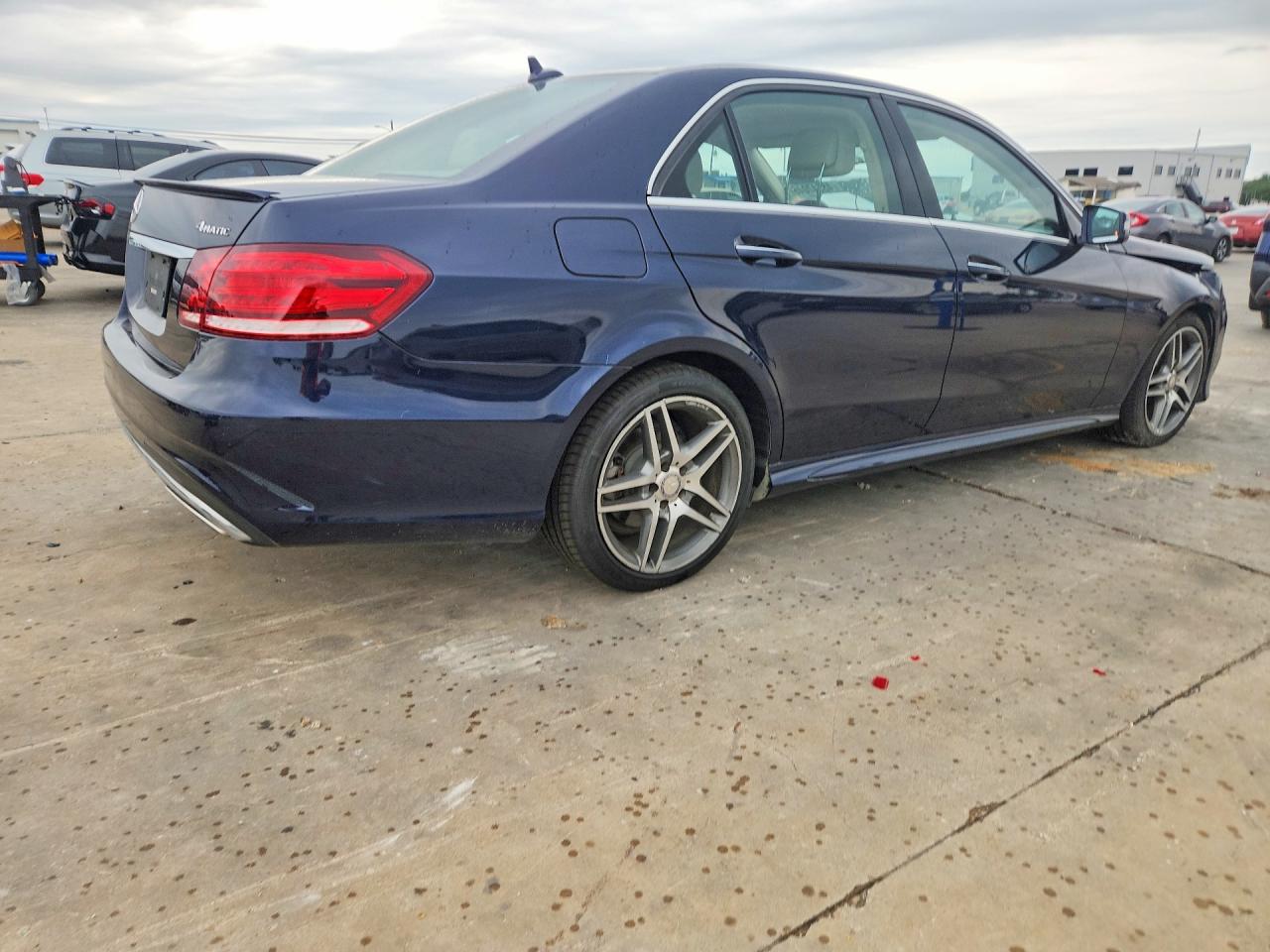 2016 Mercedes-Benz E-class VIN WDDHF8JB5GB231769 photo 3