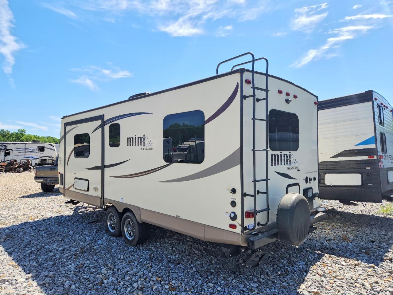 2017 FOREST Rockwood m VIN 4X4TRLA20HD411868 photo 3