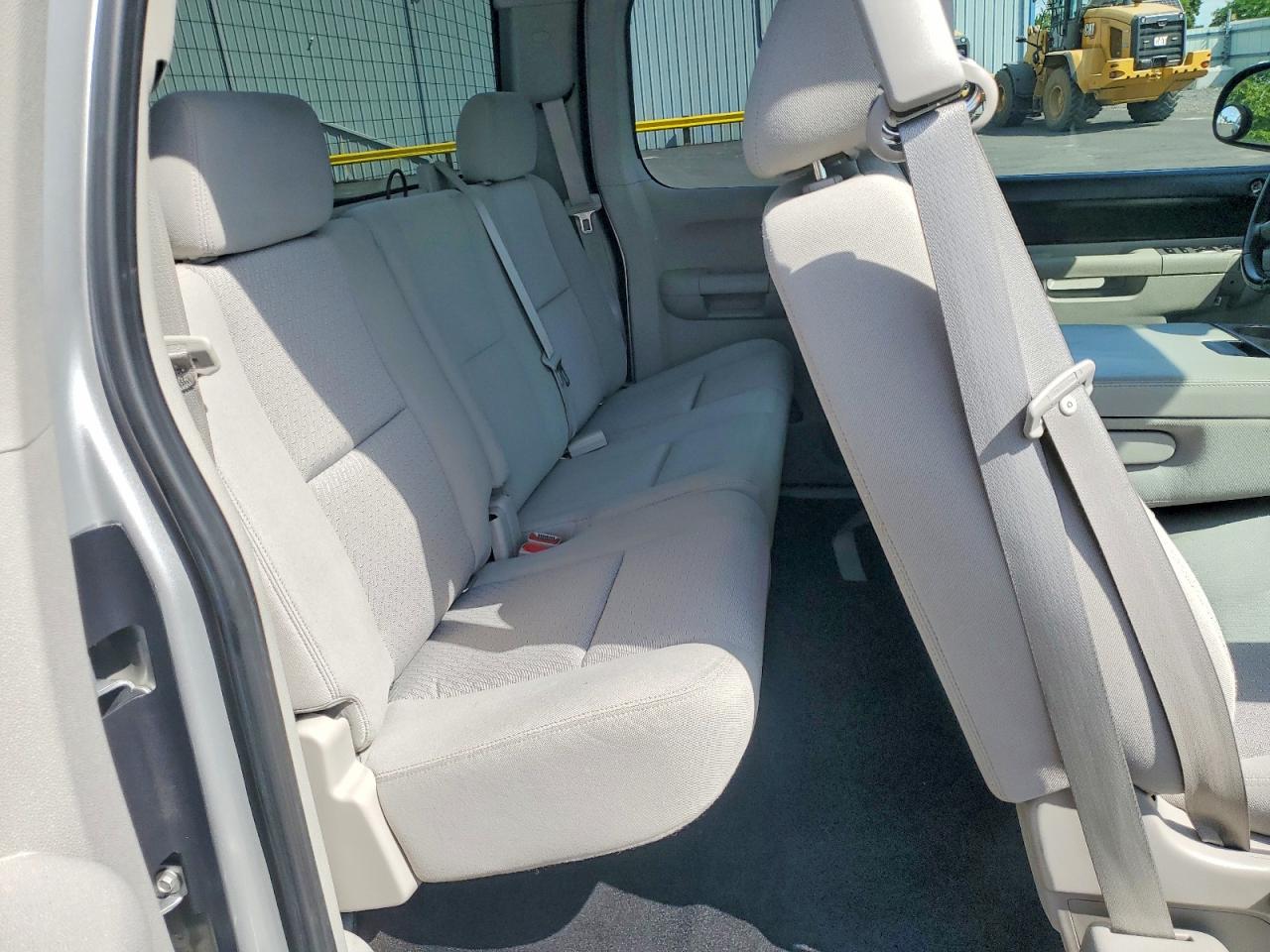 2011 CHEVROLET Silverado VIN 1GCRKSE34BZ161871 photo 10