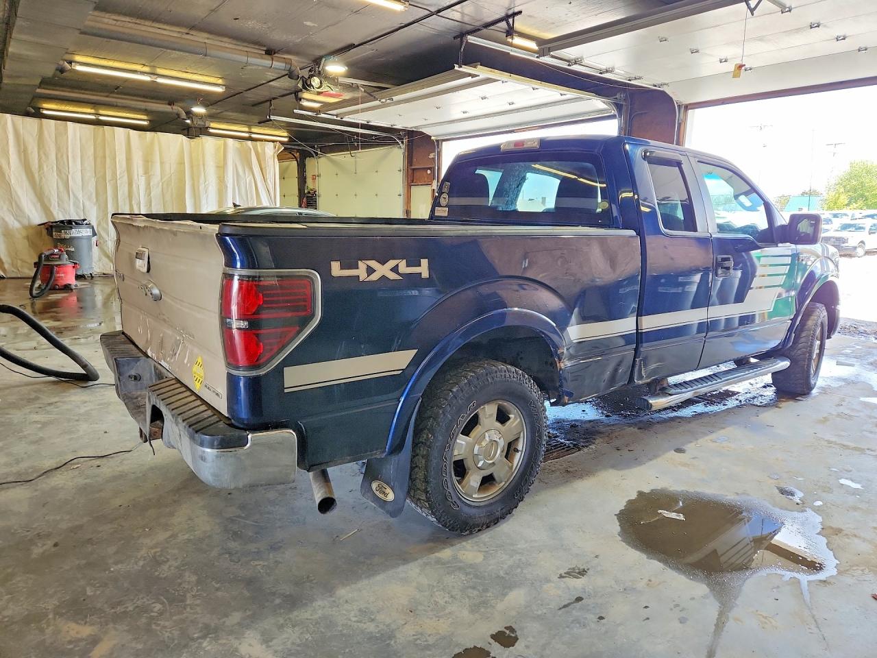 2010 Ford F150 VIN 1FTFX1EVXAFC65152 photo 3